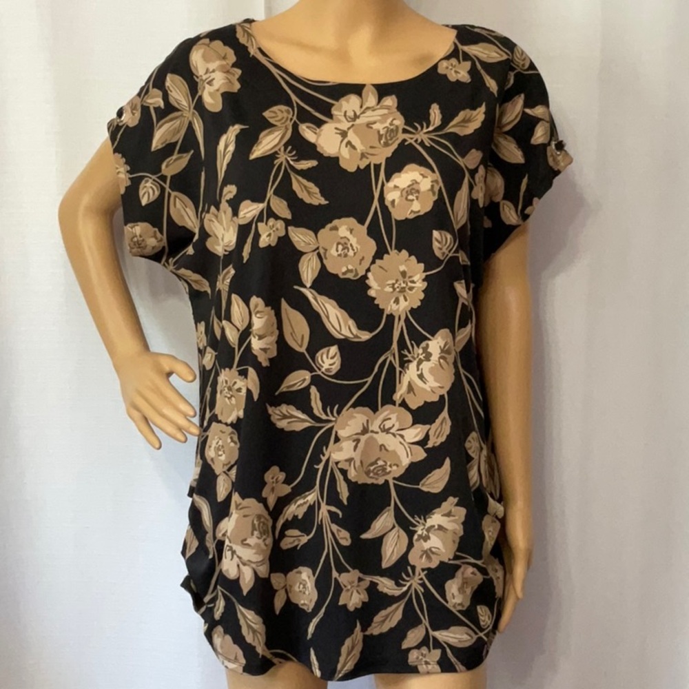 Cure Floral Black and Tan Women's Top Size 1XL